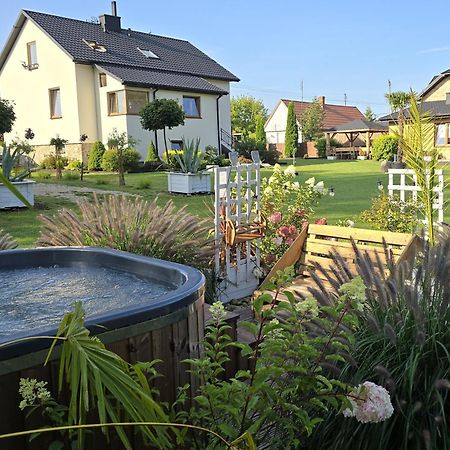 Vip Village Las Woda Rower - Podgrzewany Basen, Balia, Sauna Miedzierza エクステリア 写真