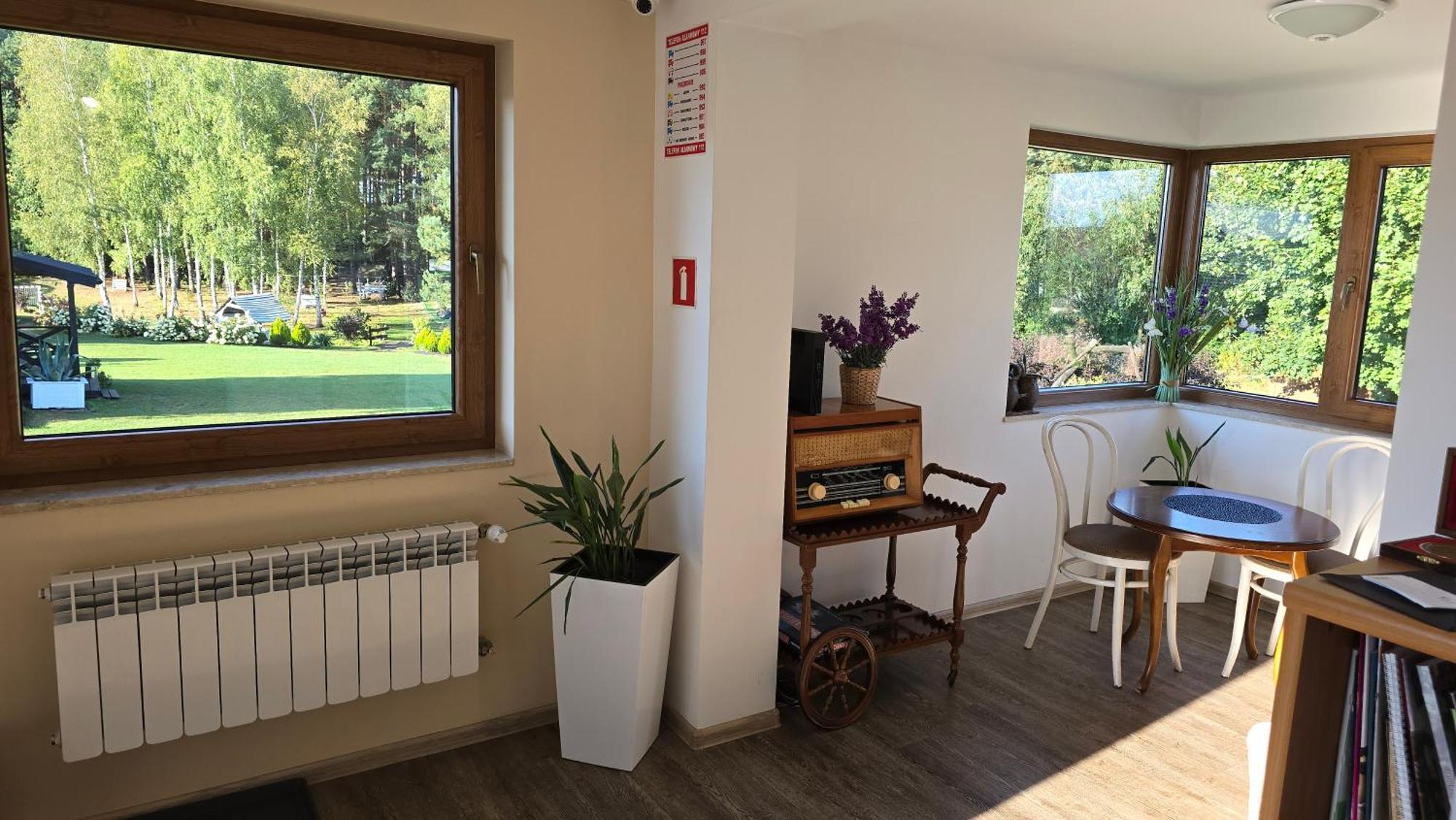 Vip Village Las Woda Rower - Podgrzewany Basen, Balia, Sauna Miedzierza エクステリア 写真