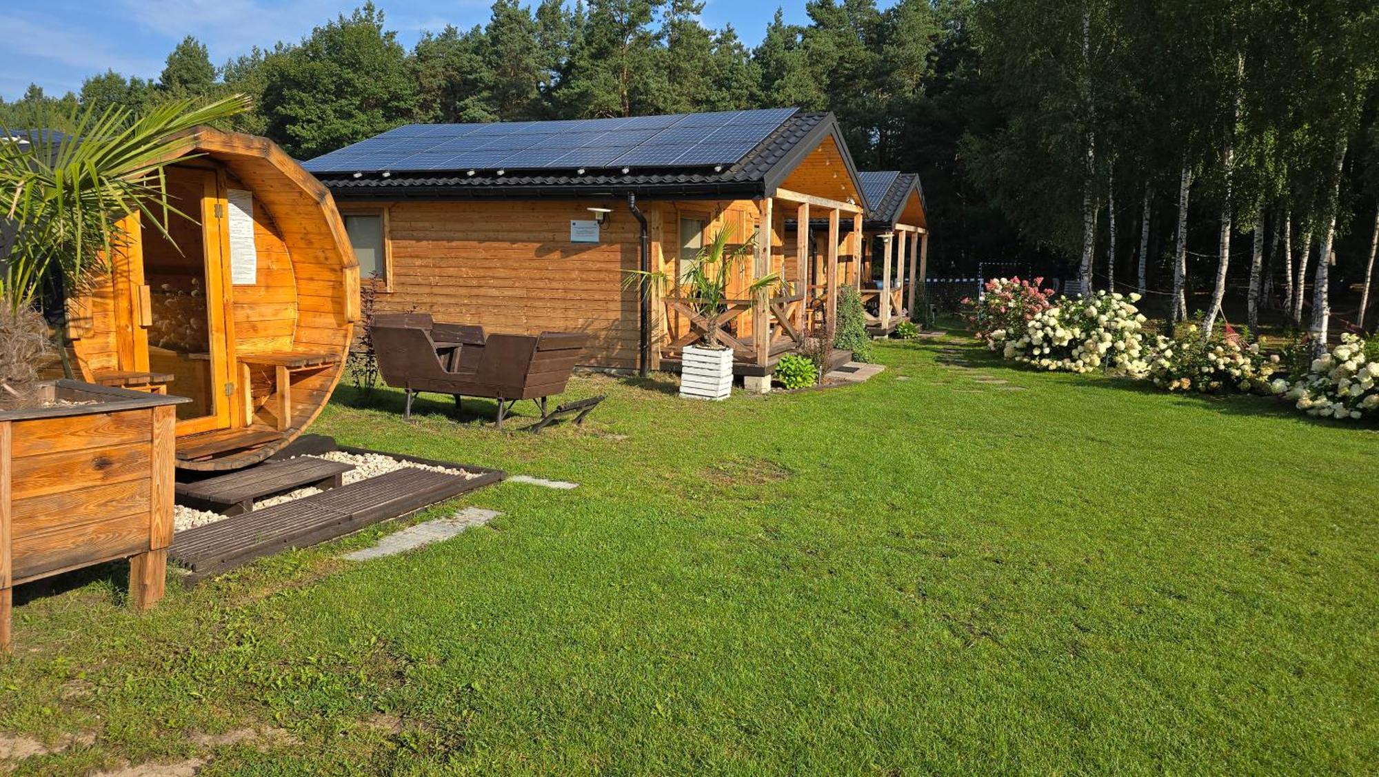 Vip Village Las Woda Rower - Podgrzewany Basen, Balia, Sauna Miedzierza エクステリア 写真