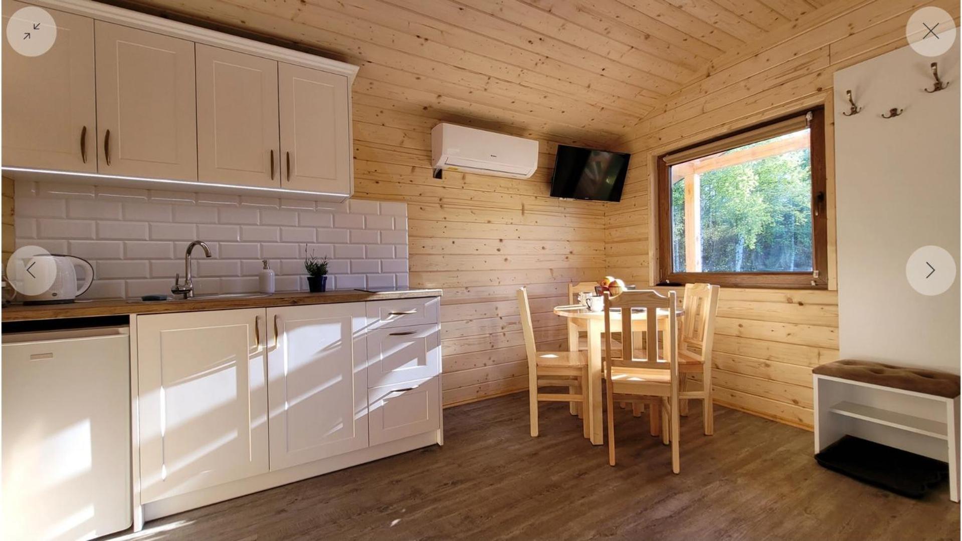 Vip Village Las Woda Rower - Podgrzewany Basen, Balia, Sauna Miedzierza エクステリア 写真