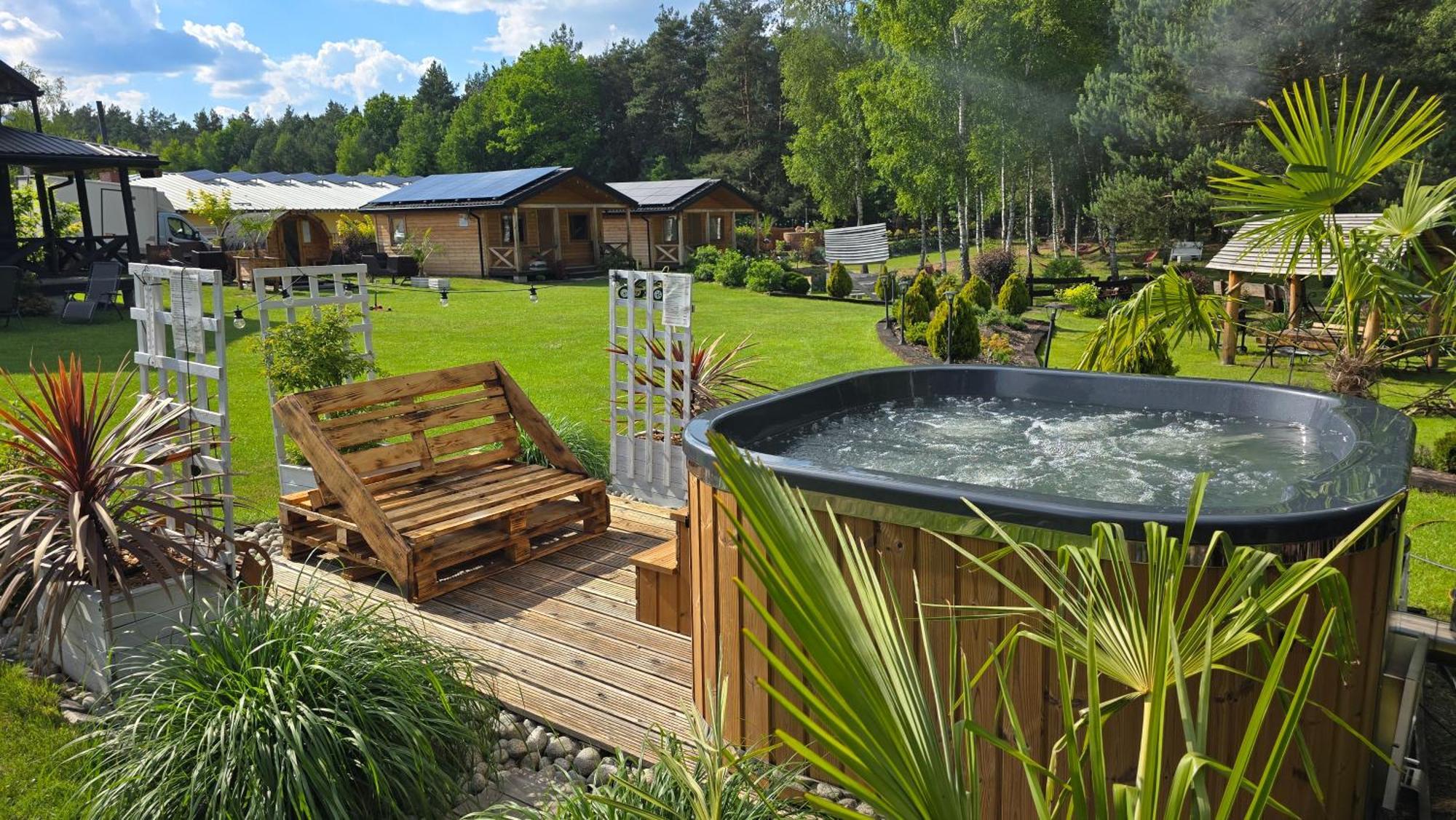 Vip Village Las Woda Rower - Podgrzewany Basen, Balia, Sauna Miedzierza エクステリア 写真